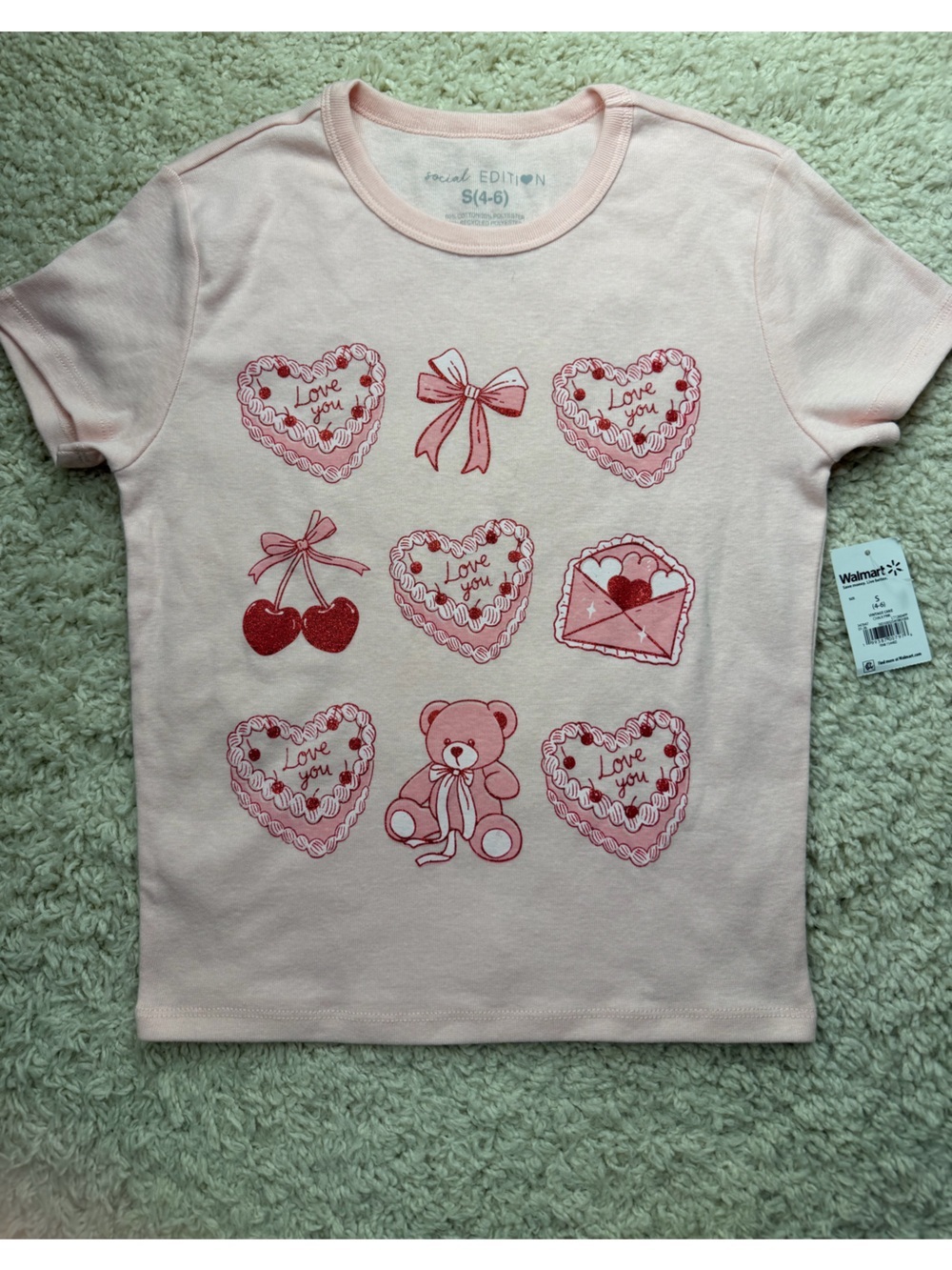 WMNS Small (4-6) Social Edition Tee NWT